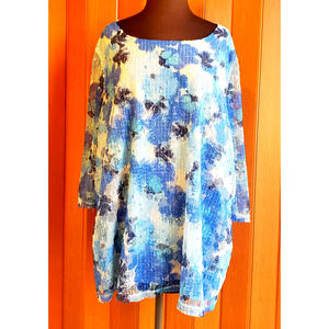 Catherine's size 2XL blue flower print blouse